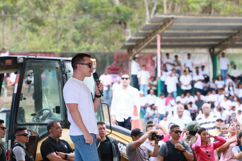El presidente Daniel Noboa Azin visitó la provincia de Esmeraldas, el 8 de enero de 2025.