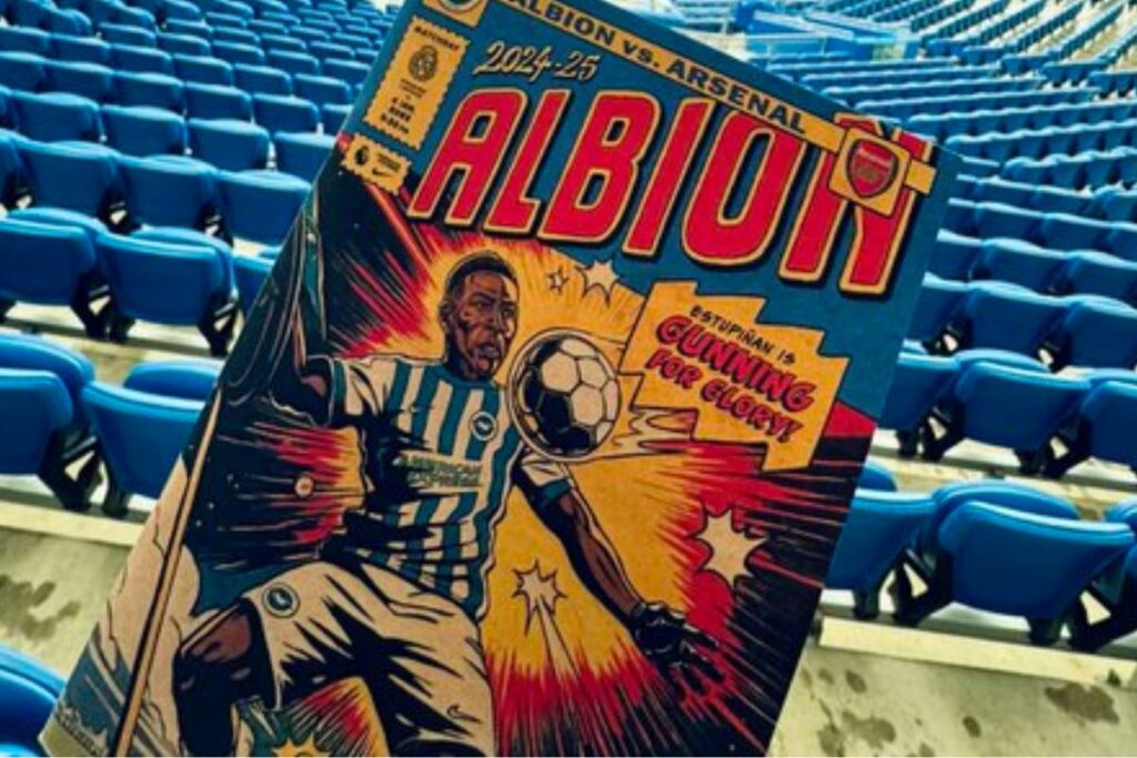 Un comic de Pervis Estupiñán es la portada del programa del partido que recibirán los hinchas en el partido Brighton vs. Arsenal.
