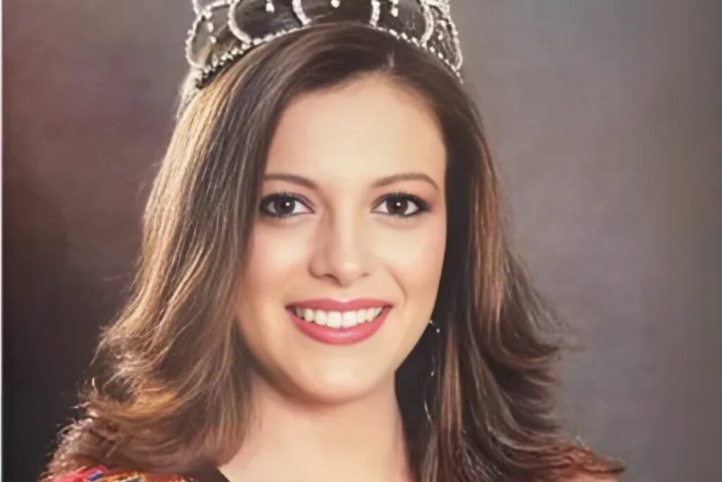 Karla Torres, exreina de Quito 2004-2005, necesitaba apoyo para enfrentar un cáncer. Foto: Fundación Reina de Quito