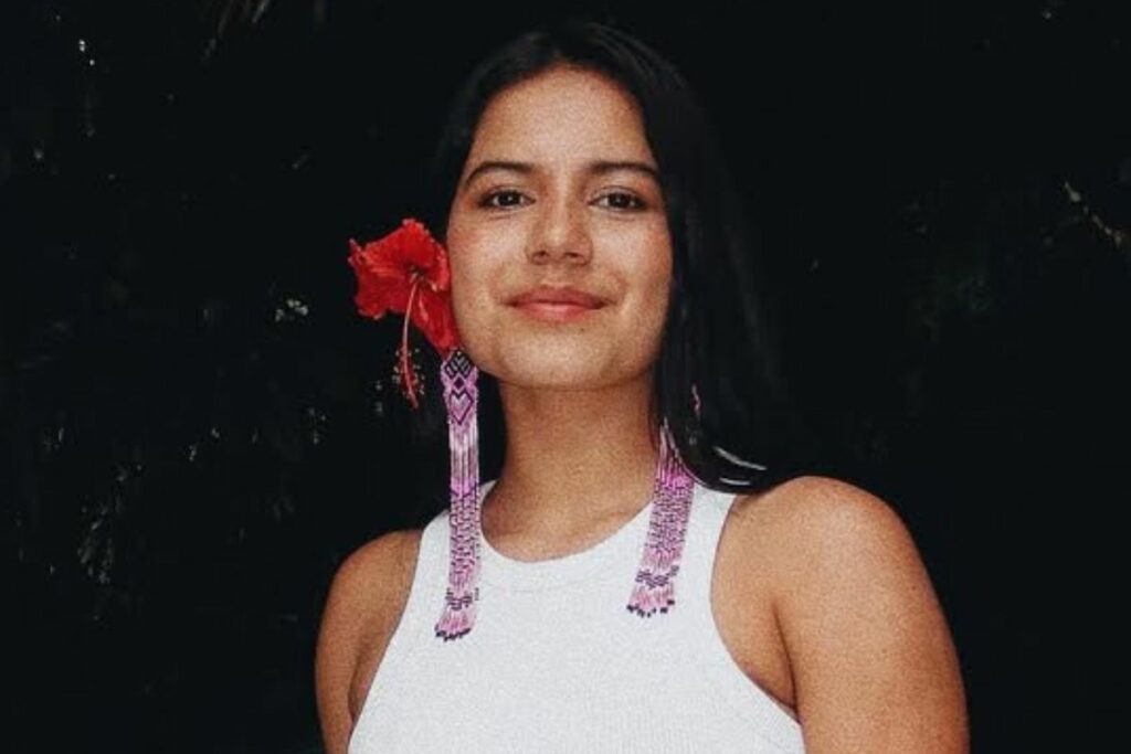 La ecuatoriana Helena Gualinga cumplió 22 años en febrero de 2024. Foto: Instagram