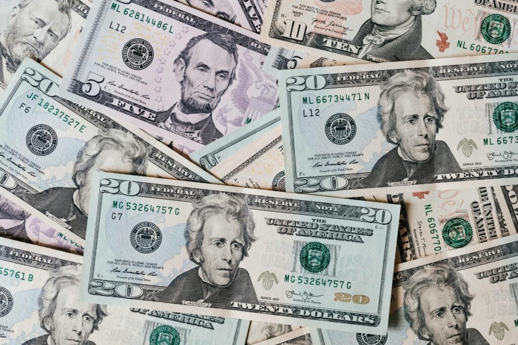 La deuda pública agregada superó los 80 000 millones de dólares hasta octubre del 2024.