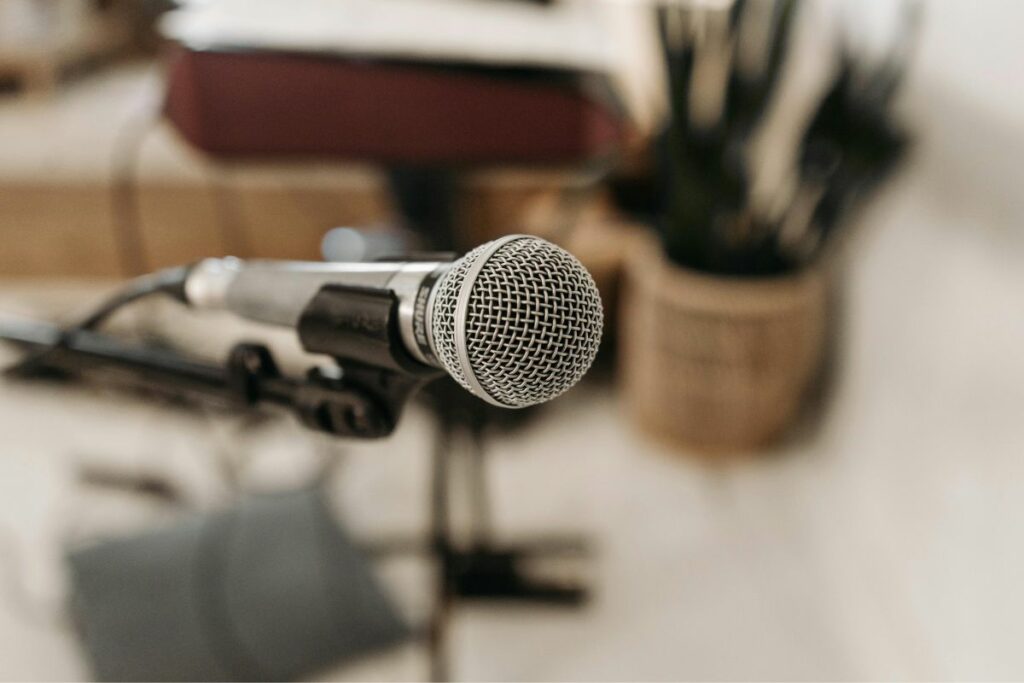 Hoy se celebra el Día del Periodista Ecuatoriano. Foto: Pexels