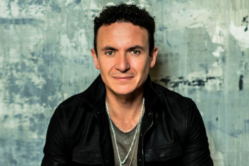 El cantante colombiano Fonseca ofrecerá un concierto en Quito. Foto: Facebook