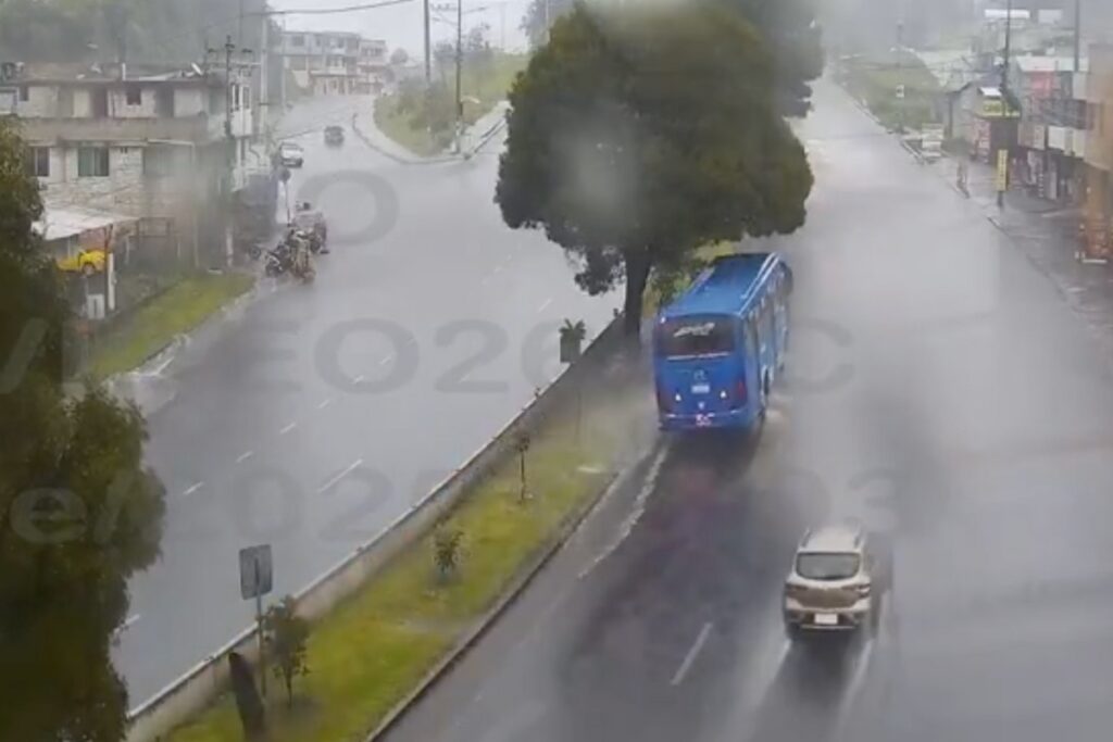 Quito registró presencia de lluvia en varios sectores.