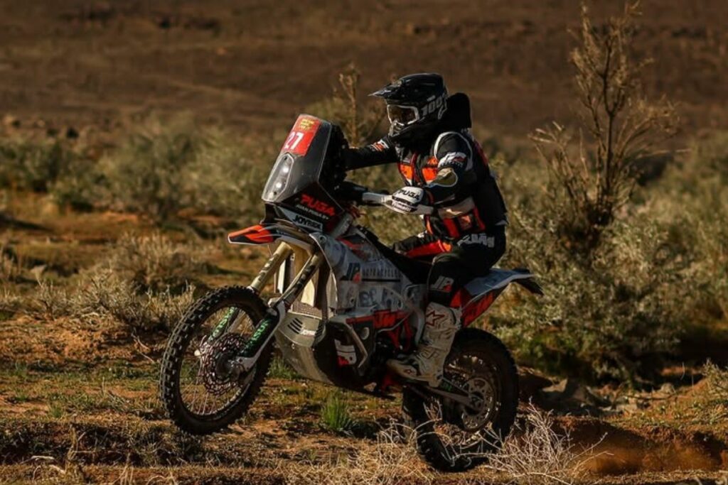 Juan José Puga esta demostrando un gran nivel en el Rally Dakar 2025.