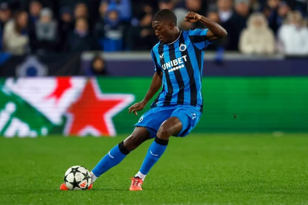 Joel Ordóñez en un partido de Champions League en la temporada 24/25.