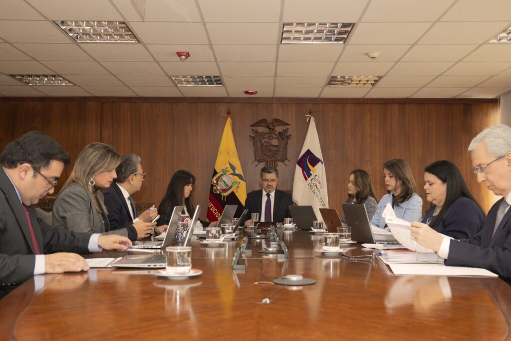 La decisión de la Corte Constitucional sobre el sumario administrativo en contra de Verónica Abad tuvo tres votos salvados.