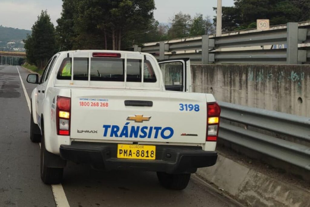 Foto referencial. Agentes metropolitanos cerraron la circulación en la vía.