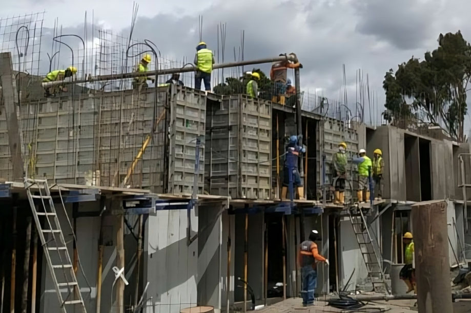 El sector de la construcción emplea a más de 1,5 millones de trabajadores de forma directa e indirecta.