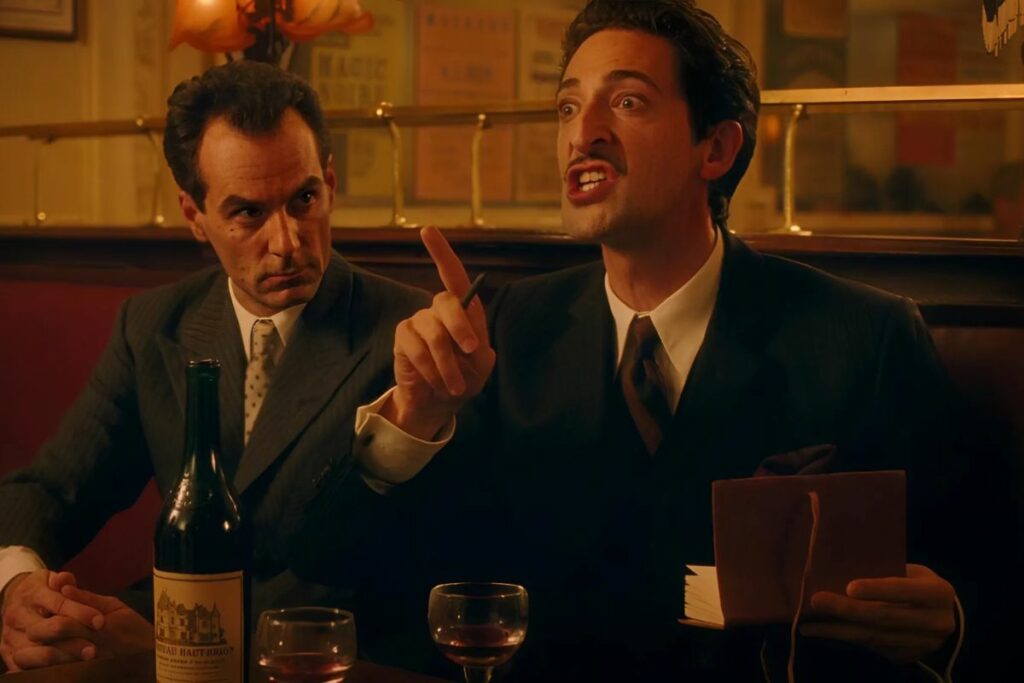 Adrien Brody como Salvador Dalí en 'Medianoche en París'.