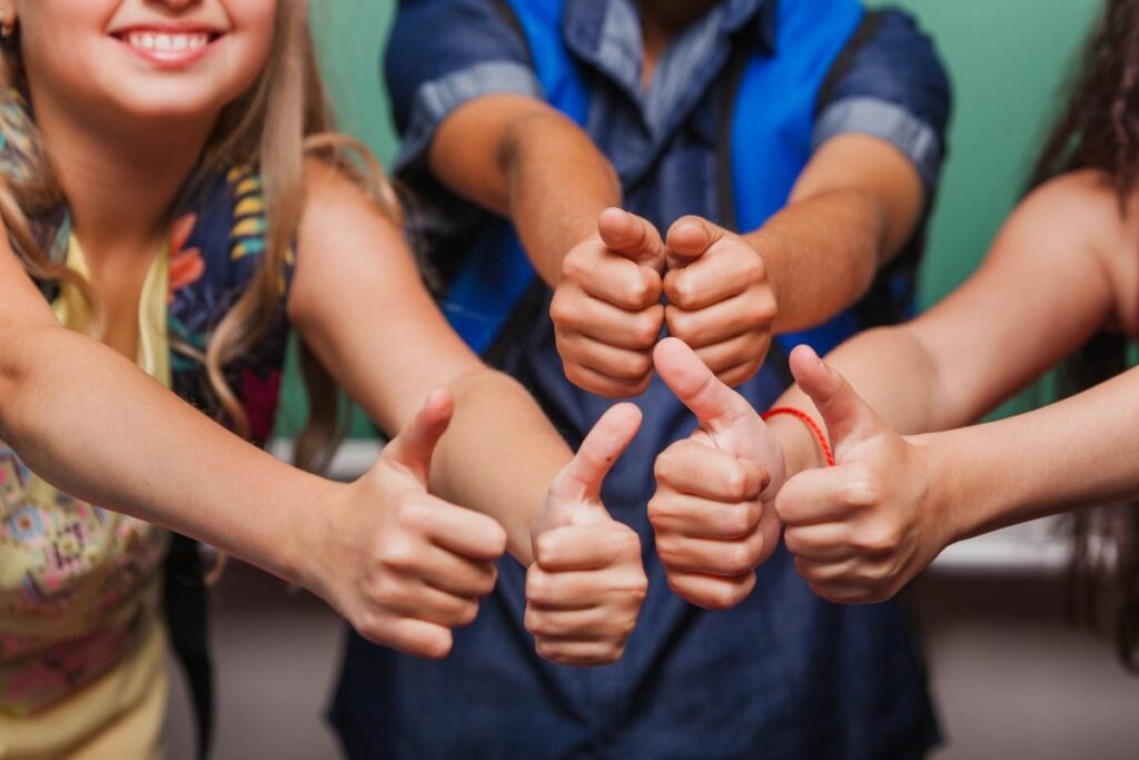 Imagen referencial de ambiente seguro en educación.