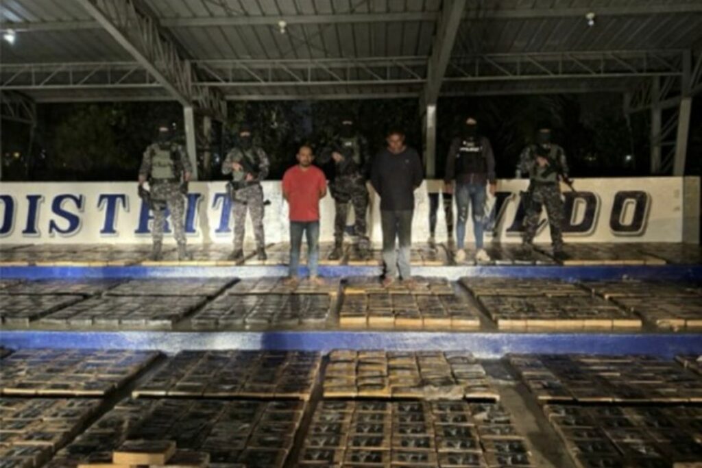 Policía realizó un operativo en Los Ríos.