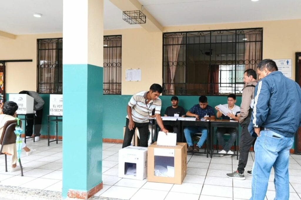 Más de 13 millones de votantes decidirán el futuro de Ecuador, este 9 de febrero del 2025.