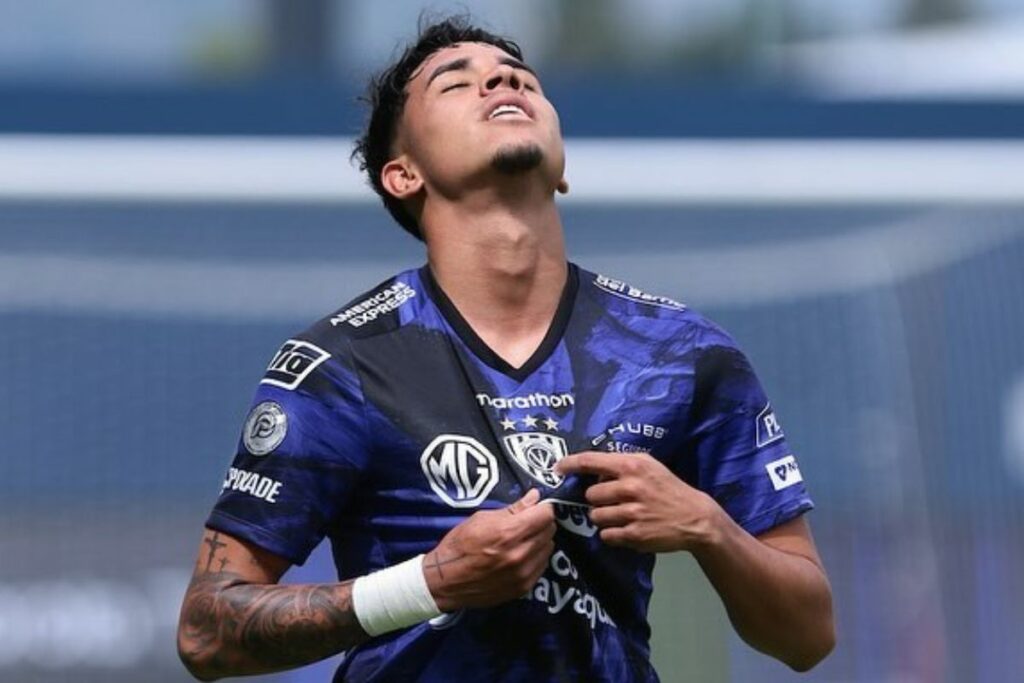 Kendry Páez celebra un gol con Independiente del Valle antes de llegar al Chelsea.