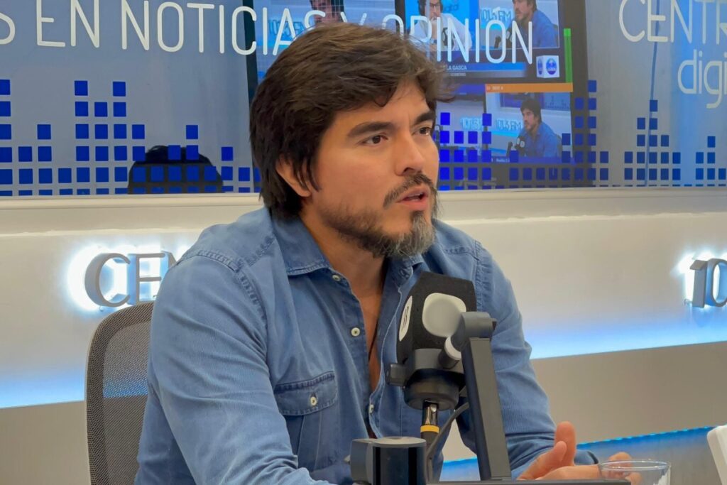 Ministro de Gobierno, José de la Gasca en una entrevista con Radio Centro.