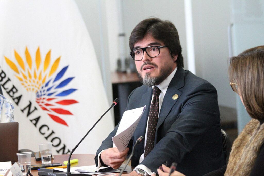 José de la Gasca en su comparecencia en la Comisión Ocasional de la Asamblea Nacional.