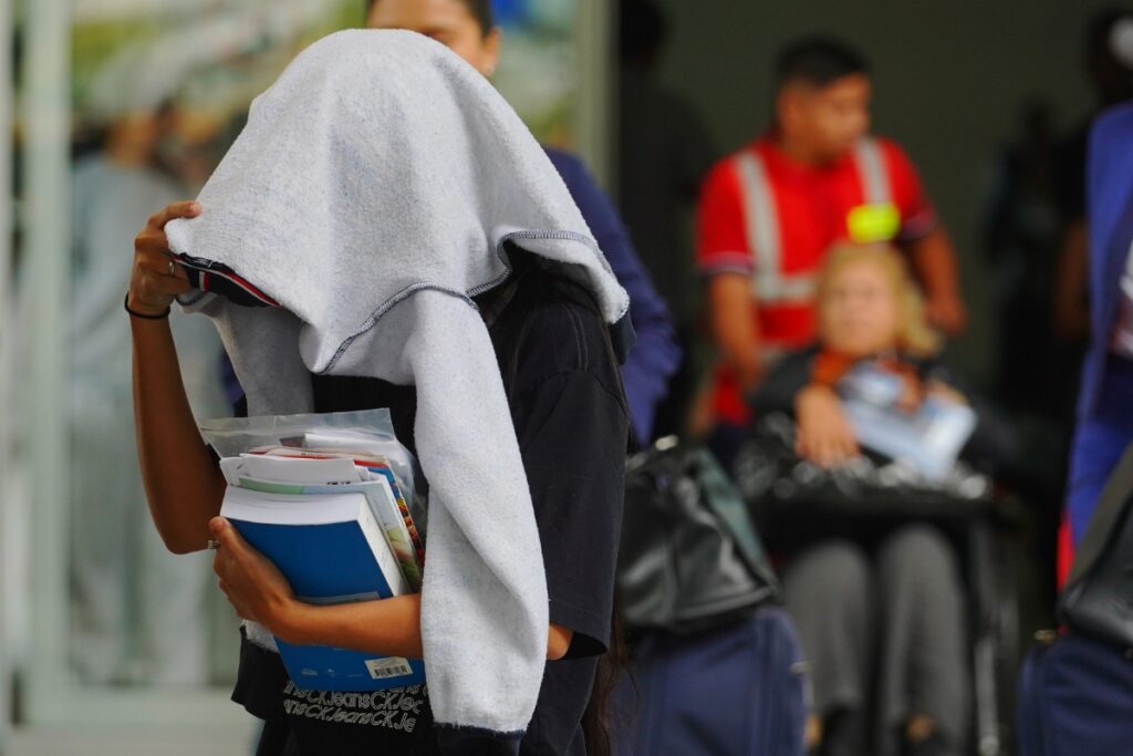 El 4 de febrero del 2025 arribo a Guayaquil un nuevo grupo de compatriotas deportados de los EE.UU. Foto: API