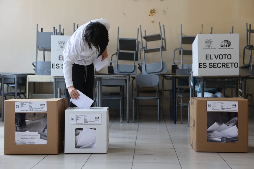 Las elecciones generales 2025 se desarrollaron el 9 de febrero en Ecuador.