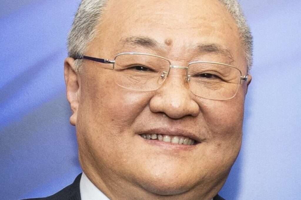 Embajador ante la ONU, Fu Cong.