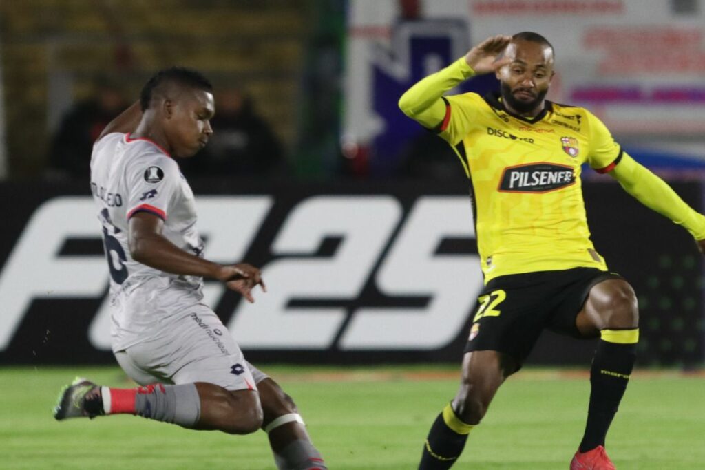 El Nacional y Barcelona SC se enfrentaron por la segunda fase de la Copa Libertadores 2025.
