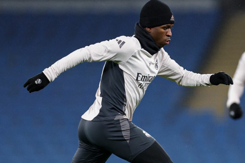 Vinícius Júnior en un entrenamiento con el Real Madrid para su partido contra el Manchester City.