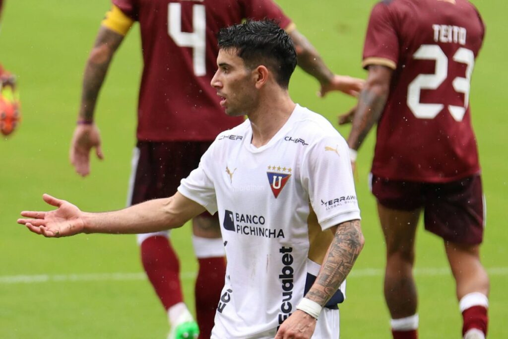 Lautaro Pastrán durante el partido entre Liga de Quito y Vinotinto FC.