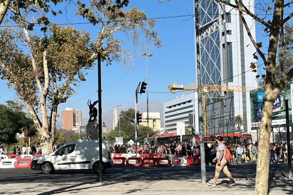 Santiago de Chile, avenida Andrés Bello, Providencia.