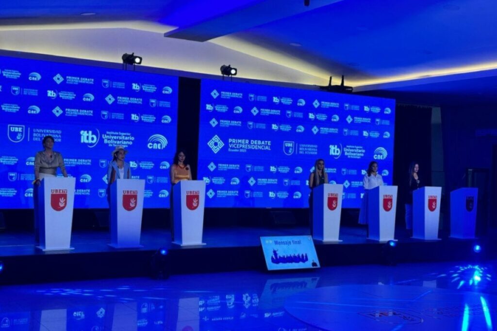 Imagen del primer debate de candidatos a la Vicepresidencia.