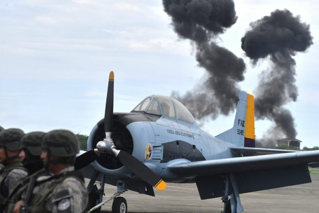 La FAE celebró el Día de la Aviación de Combate, por los 30 años de la Guerra del Cenepa