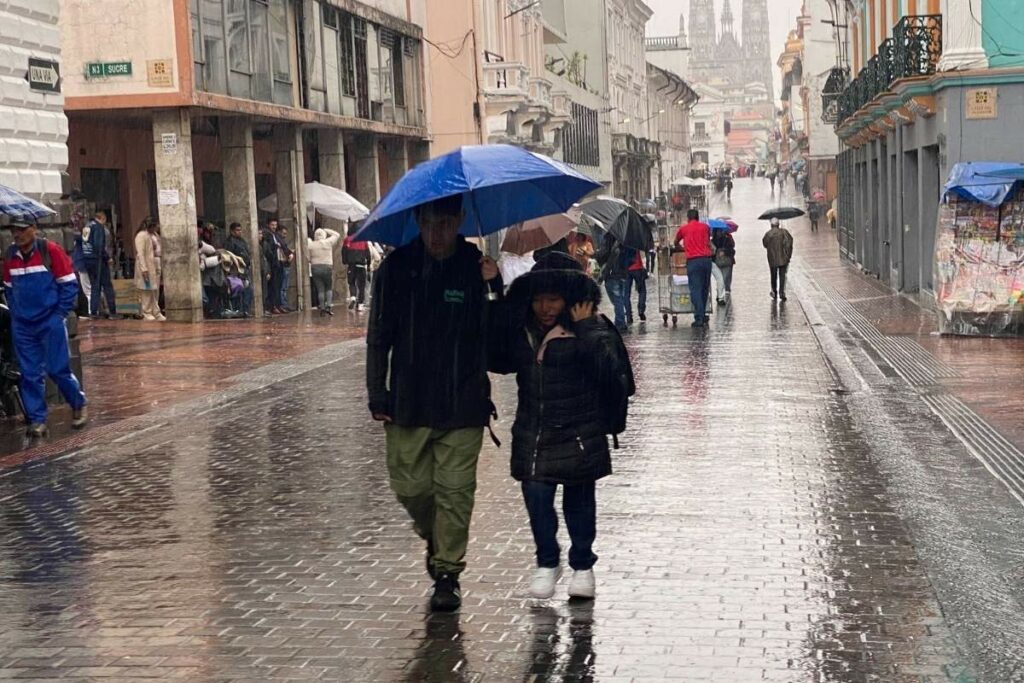 Las lluvias se registraron en el norte, centro y sur de Quito