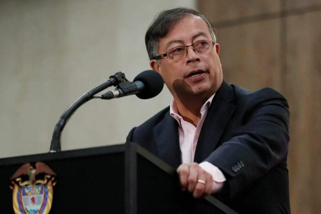 Gustavo Petro dio detalles de su decisión a través de un mensaje en X