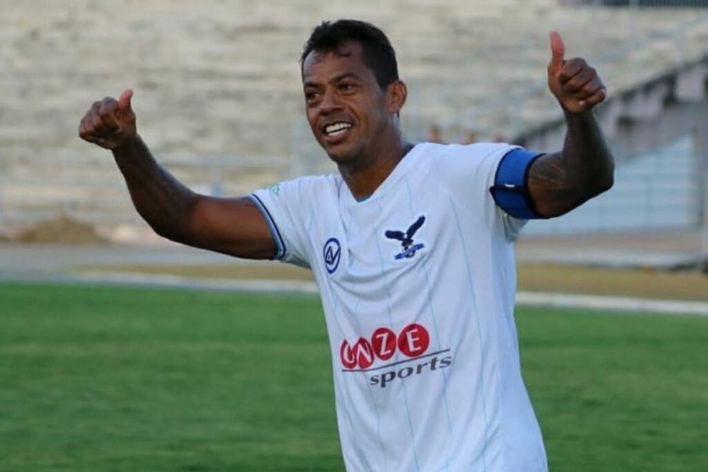 Marcelinho Paraíba jugó seis partidos y anotó un gol con la Selección de Brasil.