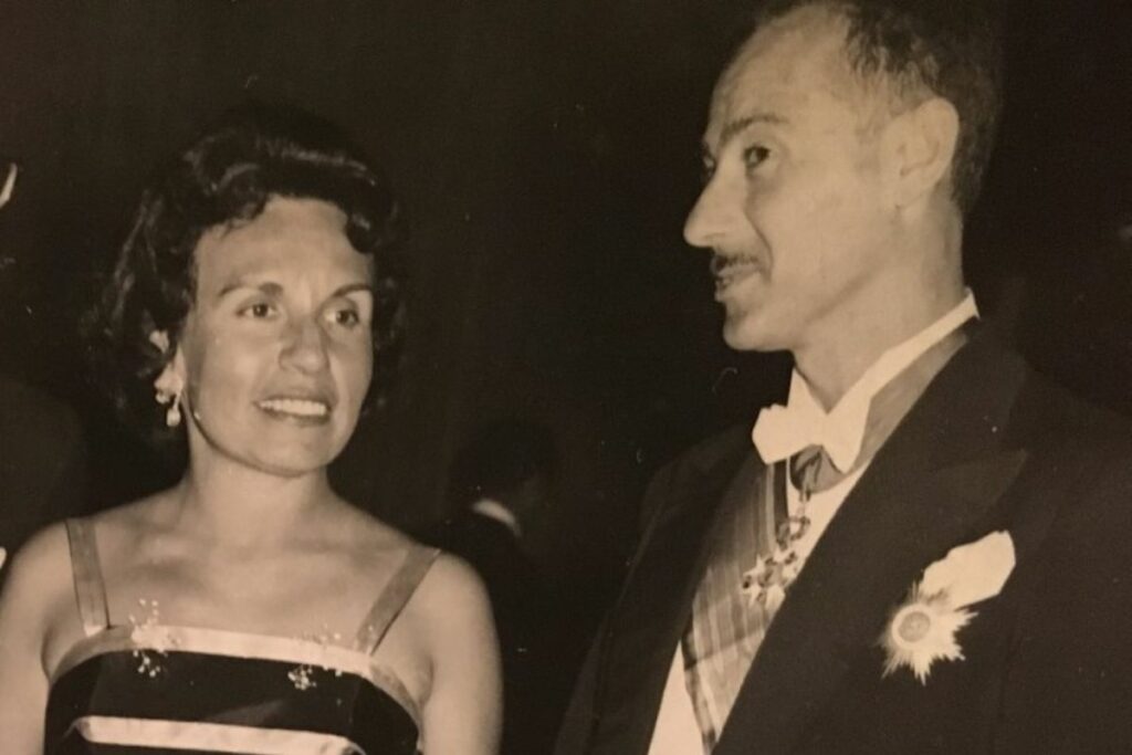 Josefina Villalobos y Sixto Durán Ballén en 1959.