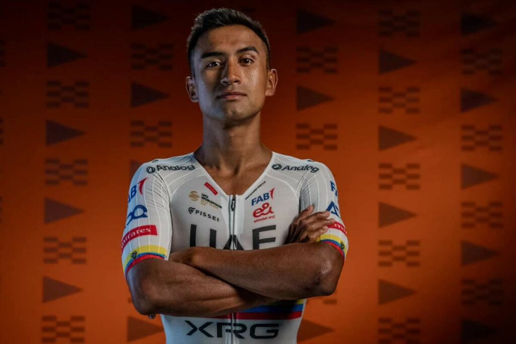 Jhonatan Narváez se coronó campeón ecuatoriano de la ruta en el Campeonato Nacional de Ruta 2025.