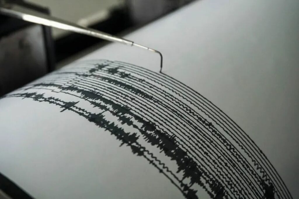 Gráficos de de un sismógrafo, en una fotografía de archivo.