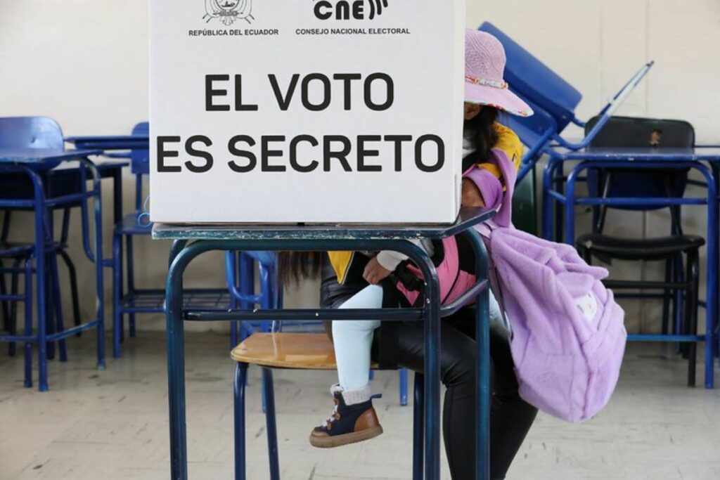 La primera vuelta electoral 2025 en Ecuador se desarrolló el 9 de febrero.