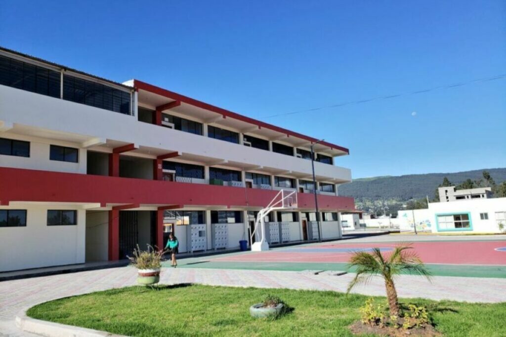 La agresión a un docente se dio en un plantel de Rumiñahui.