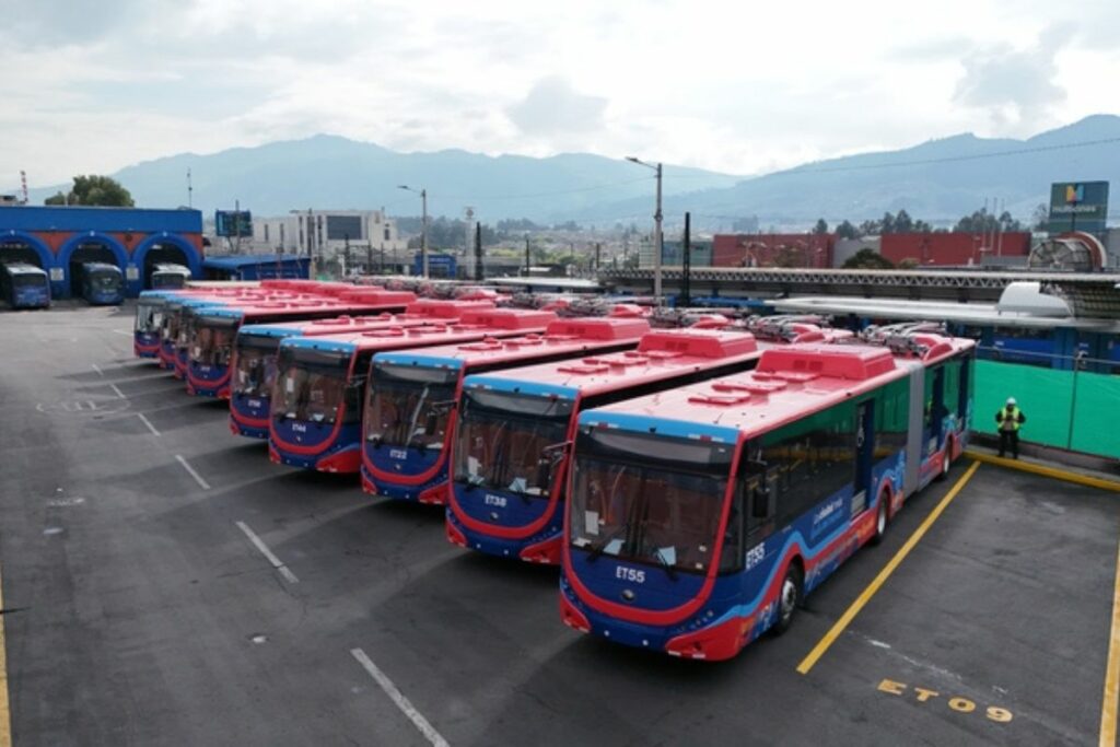 La flota de nuevos trolebuses eléctricos están en las estaciones de El Recreo y El Labrador.