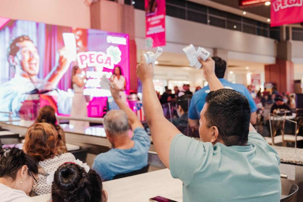 PEGA, la primera lotería electrónica del Ecuador, ofrece premios de hasta cinco mil dólares por cada dólar jugado. ¡Juega y gana!