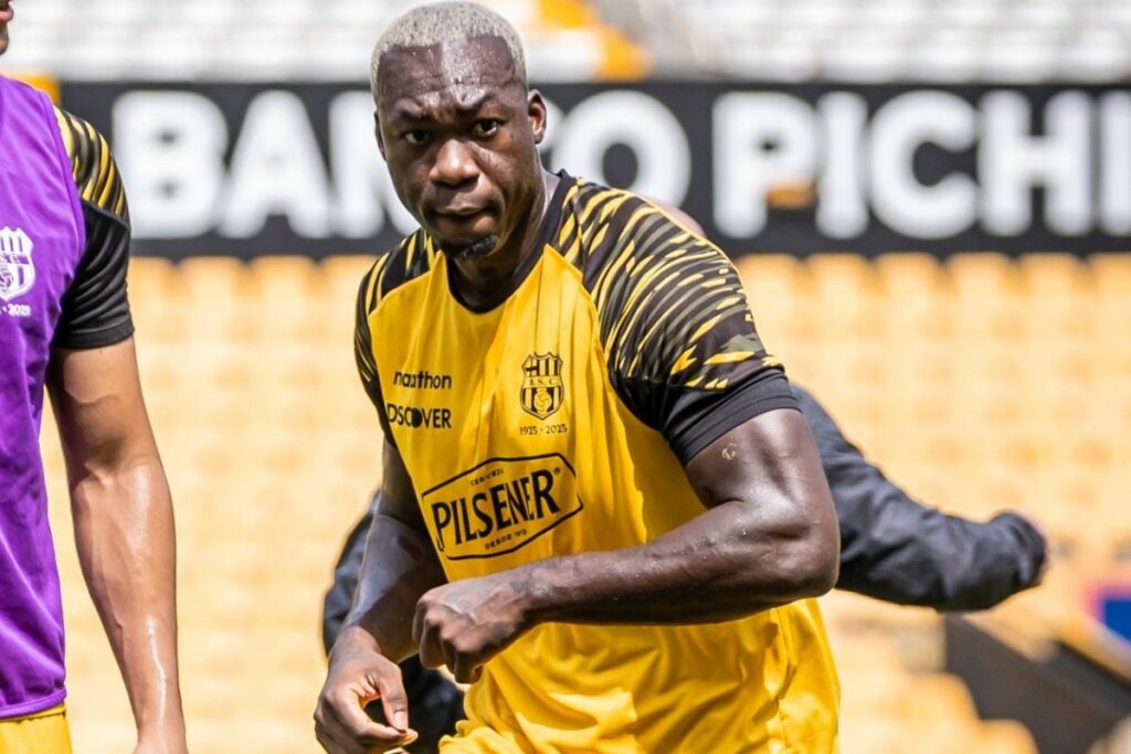 Felipe Caicedo tendrá su primera titularidad con Barcelona SC.