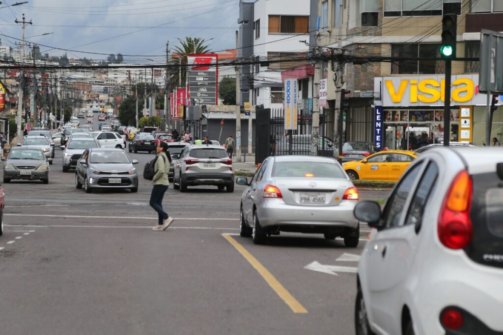 La medida del Pico y placa está vigente en Quito.