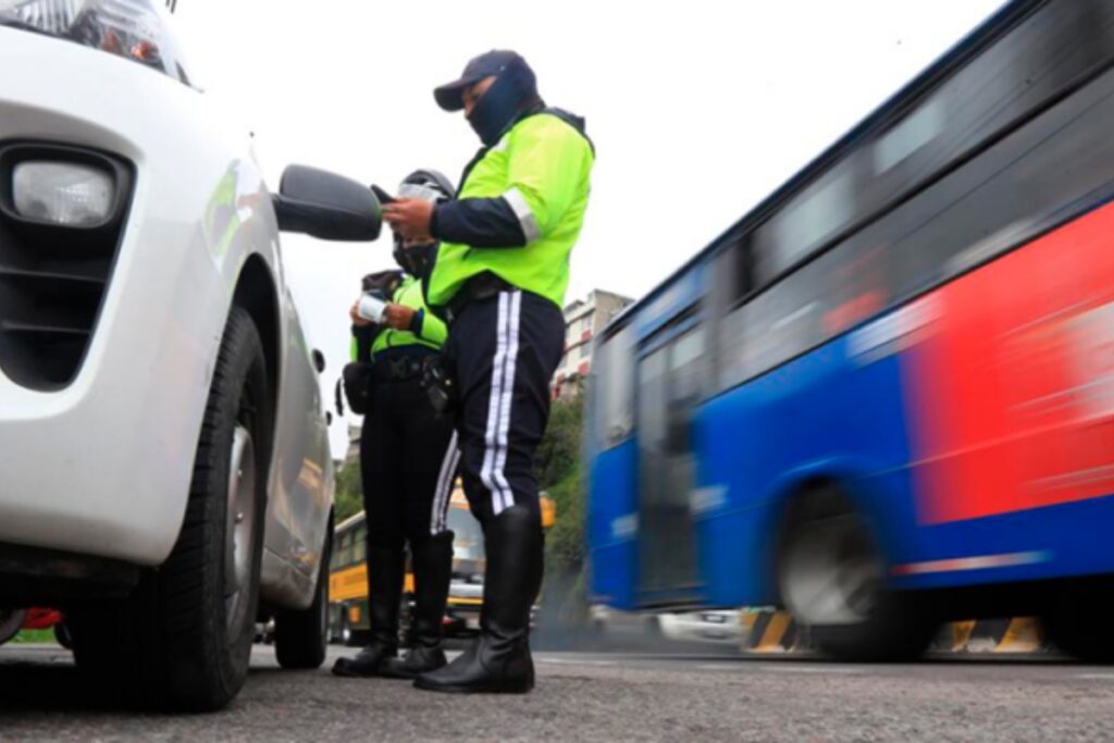 El Pico y placa está vigente en Quito.