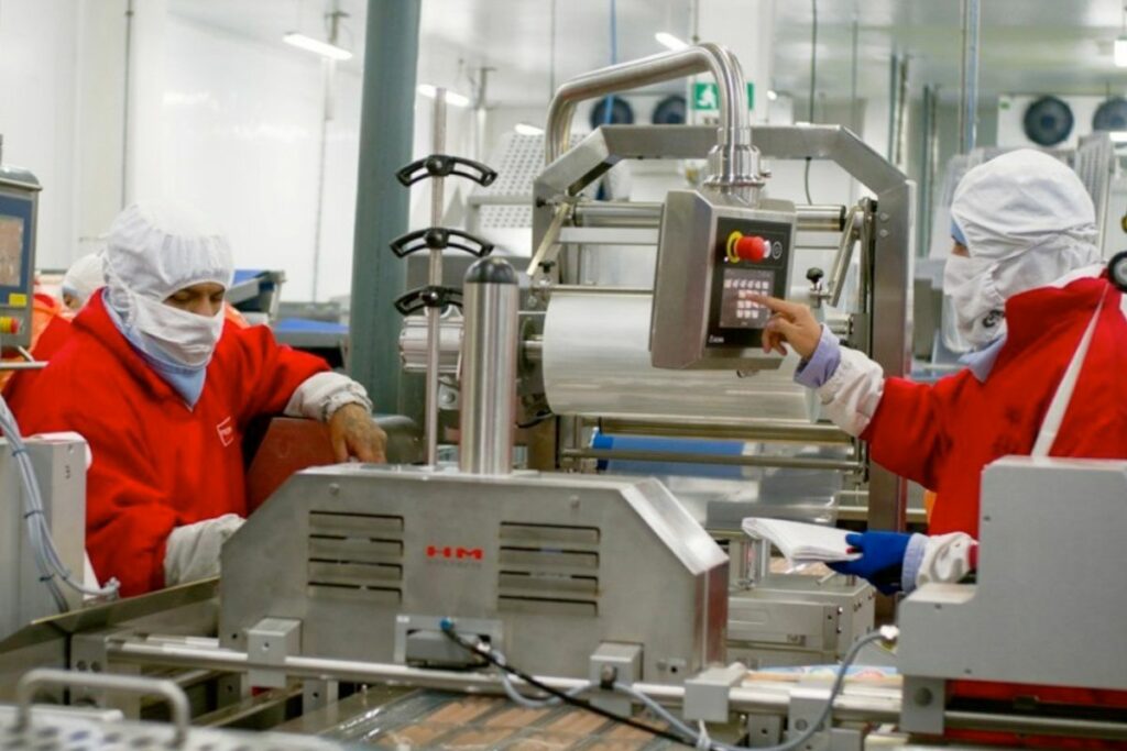 Planta de embutidos de Pronaca recibe certificación FSSC 22000 por su calidad y seguridad alimentaria. Cortesía: Pronaca