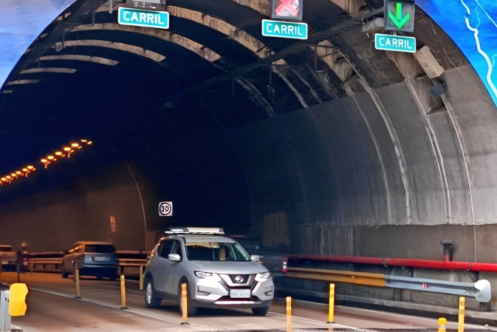 La AMT cerró el túnel Guayasamín.