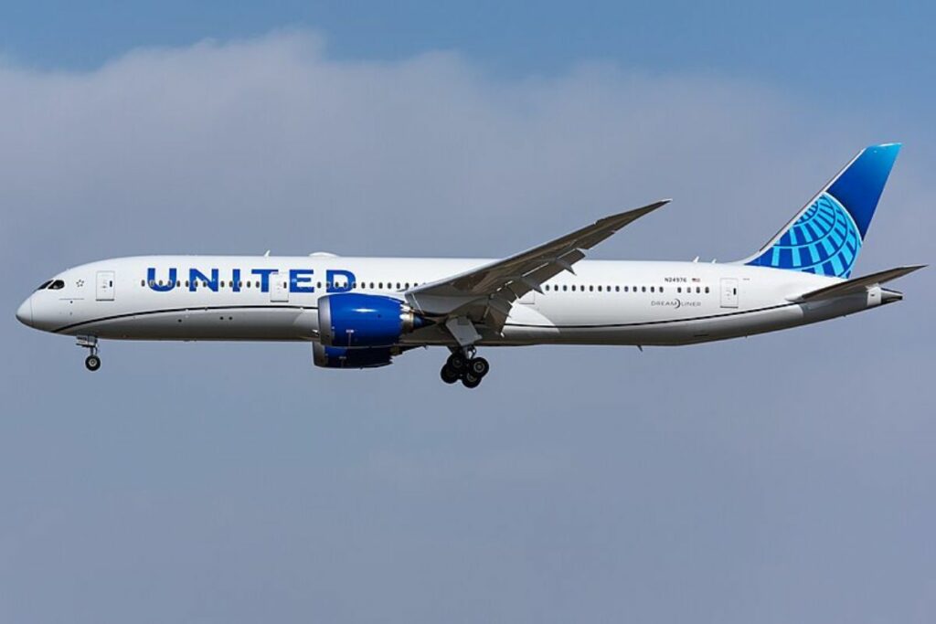 United Airlines, Inc. conocida simplemente como United, es una aerolínea estadounidense con sede en Chicago, Illinois.