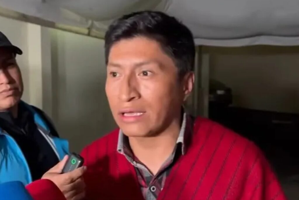 El dirigente indígena, Fernando Guamán, habló sobre la postura de la Conaie, respecto a Luisa González.