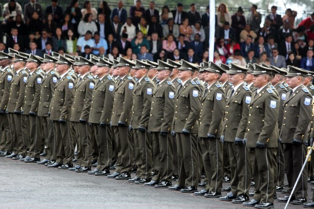 Los nuevos policías pertenecen a 15 escuelas de formación de Ecuador