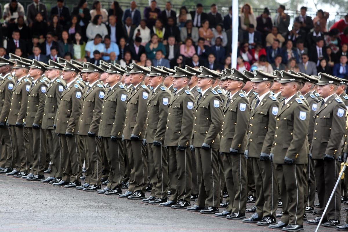 1 905 uniformados y 234 patrulleros se suman a la Policía Nacional - El ...