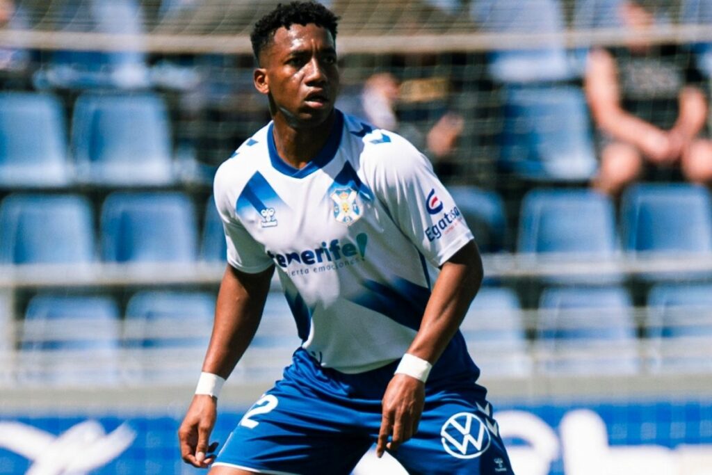 El ecuatoriano Anthony Landázuri es jugador del CD Tenerife.