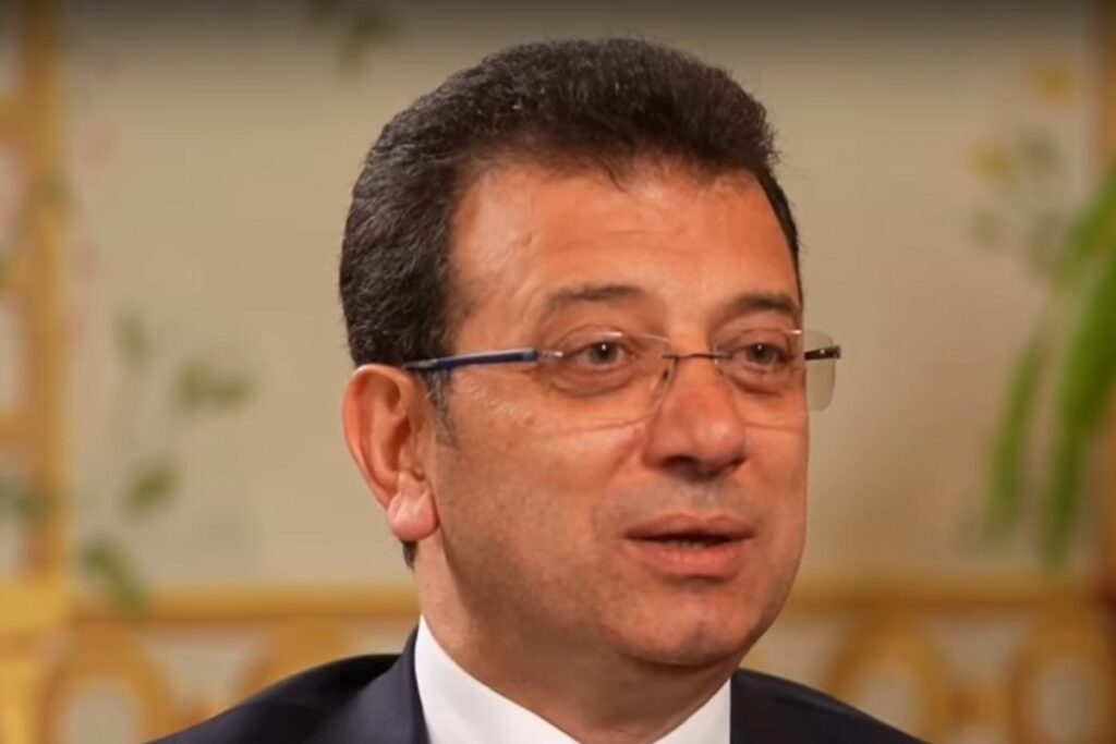 Ekrem Imamoglu, alcalde de Estambul, es una de las personas detenidas.